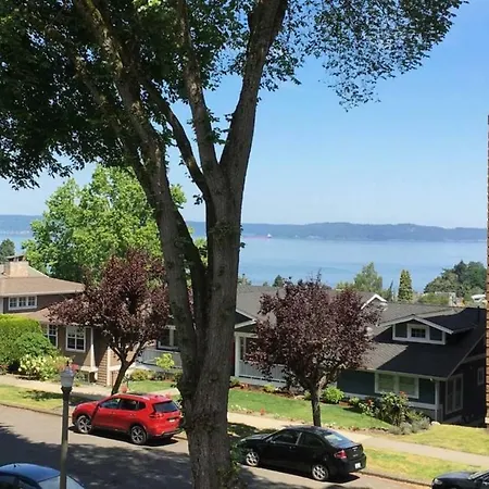 Ocean View, 2 Baths, 2 Bedrooms, No Stairs, Best Area, Wd, Jacuzzi Bath, Balcony, View, 925Sf